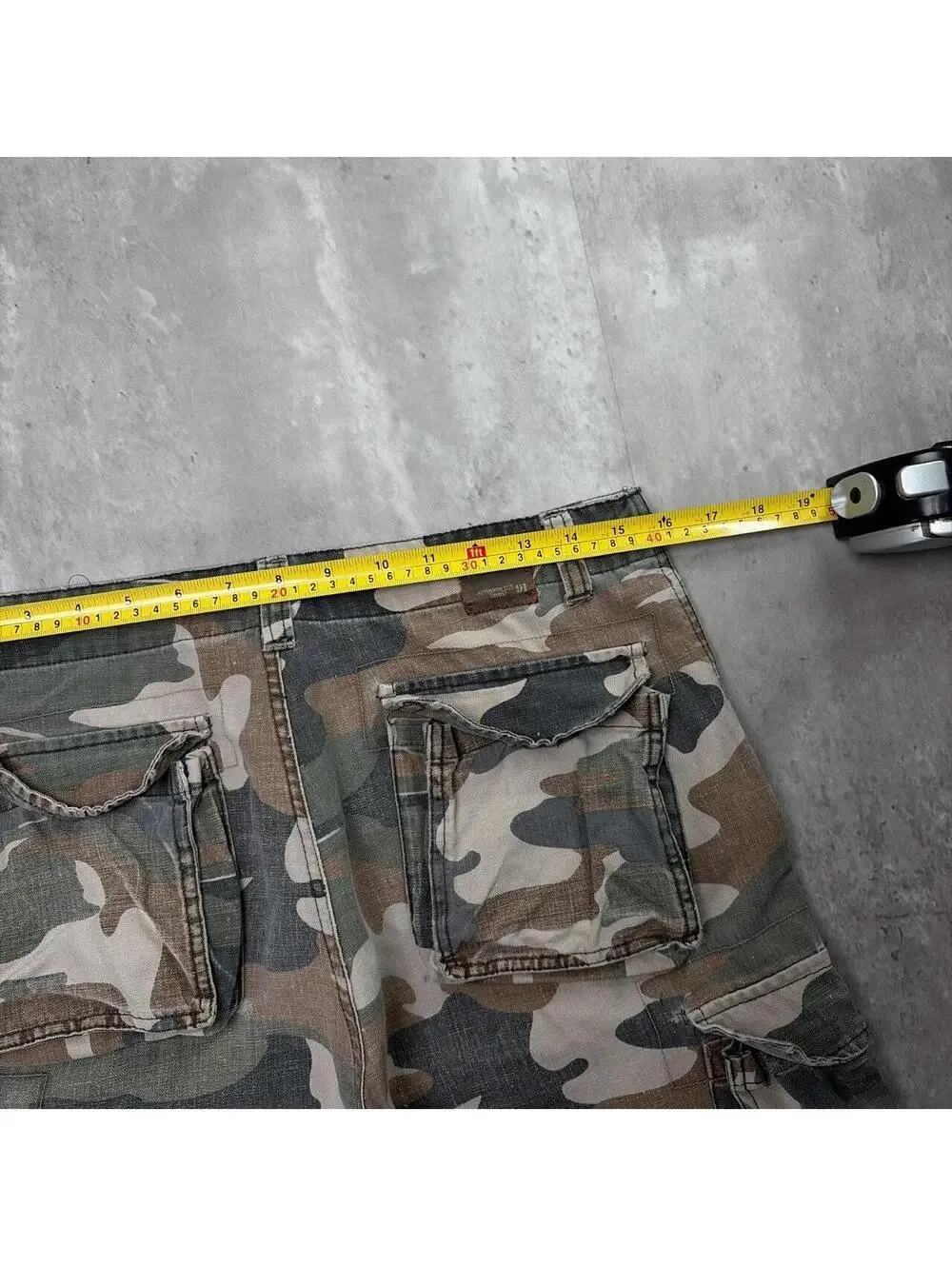 Y2K Camo OTB Grunge Gothic Baggy Cargo Skater Shorts
